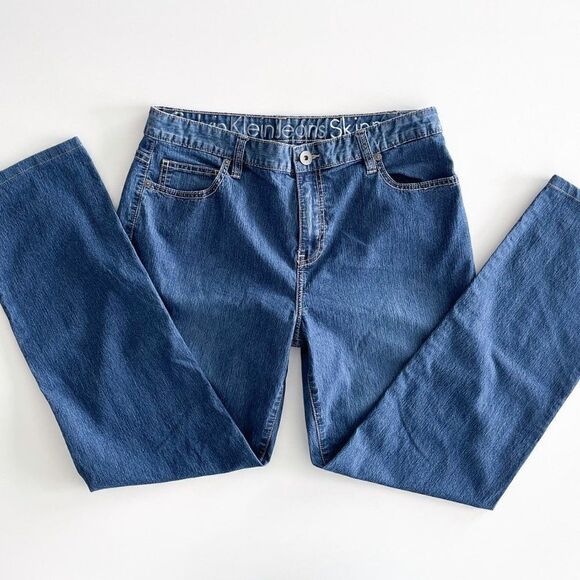Calvin Klein // Skinny straight // Size 12 // EUC - Picture 2 of 8